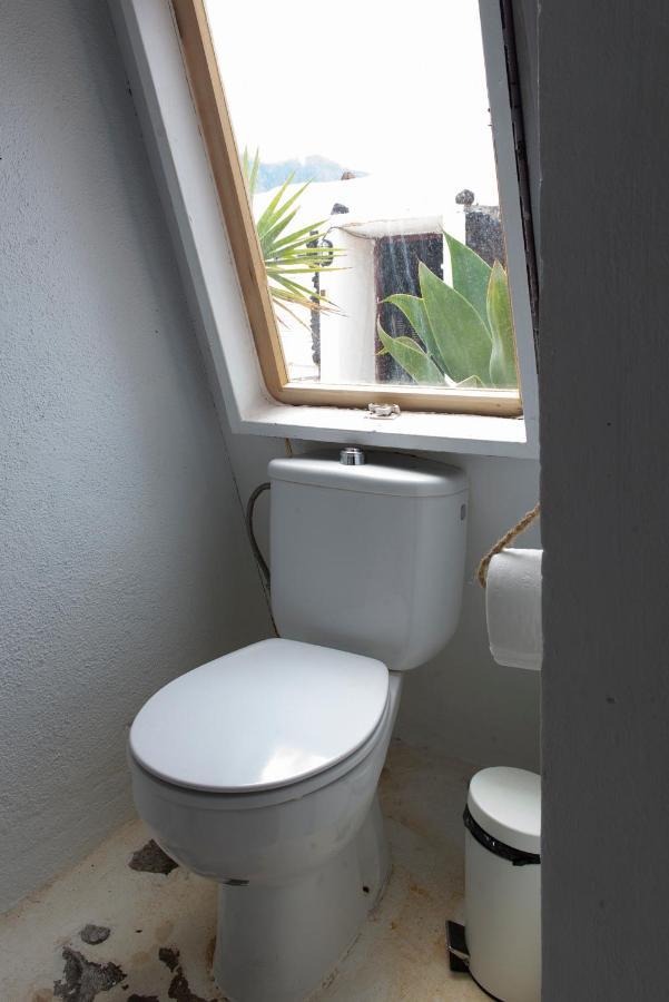 Guinea Basic En-Suite Bedroom By The Sea מראה חיצוני תמונה